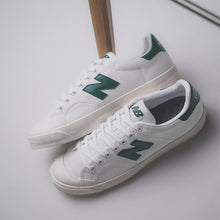 Load image into Gallery viewer, New Balance BB100VTC Shoes - White/Green
