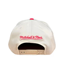 Load image into Gallery viewer, Mitchell &amp; Ness Pro Pinch Snapback Spurs - White Cream/Pink
