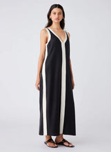Load image into Gallery viewer, Esmaee Monochrome Dress - Black/Cream
