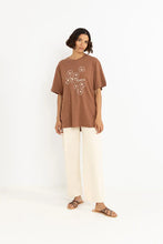 Load image into Gallery viewer, Rhythm Lulu Floral Oversized T-Shirt - Chocolate
