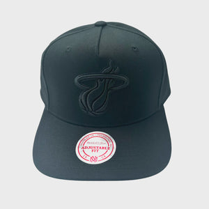 Mitchell & Ness NBA Black Team Logo Snapback Miami Heat - Black