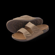 Load image into Gallery viewer, Reef Men's Phantom Tradewind Slides - Tan
