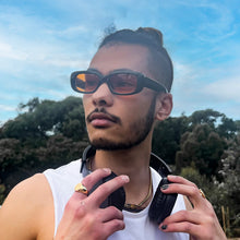 Load image into Gallery viewer, Roc Eyewear Creeper Sunglasses - Black/Cinnamon
