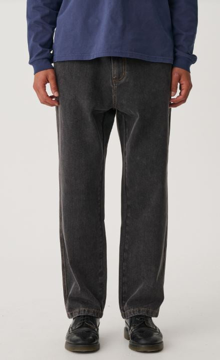 S Double Emb Denim Standard Jean - Faded Black