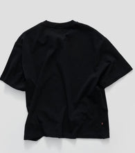 Load image into Gallery viewer, S Double Block Heavyweight T-Shirt - Black
