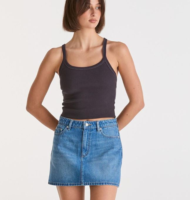 Lee Mid Relaxed Mini Skirt - Blue Edition