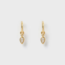 Load image into Gallery viewer, Arms Of Eve Daisy Gold Earrings
