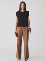 Load image into Gallery viewer, Esmaee Paramount Tee
