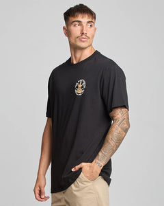 The Mad Hueys Hooked For Life Tee - Black