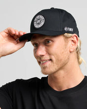 Load image into Gallery viewer, The Mad Hueys Hueys Good Life Twill Snapback - Black
