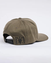 Load image into Gallery viewer, The Mad Hueys  Fkrs Ahoy Twill Snapback - Olive
