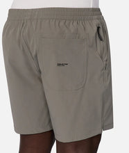 Load image into Gallery viewer, Industrie The Owens Short - Basil 23
