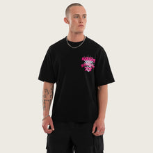 Load image into Gallery viewer, Kiss Chacey Strider Street Tee - Jet Black
