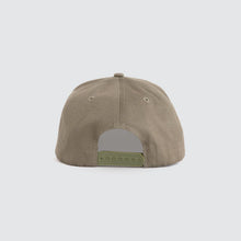 Load image into Gallery viewer, Kiss Chacey Command Cap - Khaki
