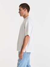Load image into Gallery viewer, Lee Heavy Hit Boxcut Tee - White
