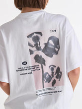 Load image into Gallery viewer, Lee Orchid Boxy Tee - Optic White
