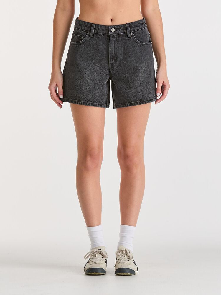 Lee Mid Straight Short - Smoked Black