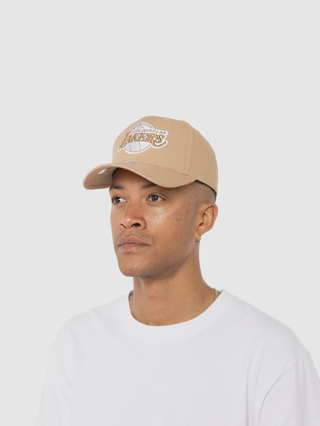 Mitchell & Ness Los Angeles Lakers Seasonal Pro Crown Cap - Khaki