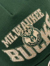 Load image into Gallery viewer, Mitchell &amp; Ness Milwaukee Bucks Lay Up Cap - Green/Cream
