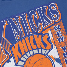 Load image into Gallery viewer, Mitchell &amp; Ness Knicks Paintbrush Crew - Knicks Blue
