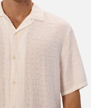 Load image into Gallery viewer, Industrie The Ortigia S/S Shirt - Light Oat
