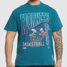 Load image into Gallery viewer, Mitchell &amp; Ness Charlotte Hornets Basket Tee - Hornets Teal
