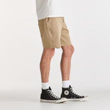 Load image into Gallery viewer, Riders By Lee R4 Chino Short - Light Camel
