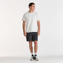 Load image into Gallery viewer, Riders By Lee R4 Chino Short - Navy
