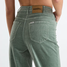 Load image into Gallery viewer, Riders By Lee Hi Wide Corduroy Pants - Moss Green
