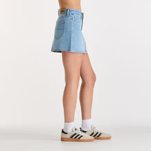 Load image into Gallery viewer, Riders By Lee Mid Mini Skirt - Lifetime Blues
