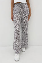 Load image into Gallery viewer, All About Eve Rhi Pant
