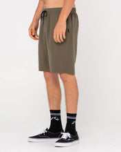 Load image into Gallery viewer, Rusty Overtone Linen Elastic Short -  Savanna
