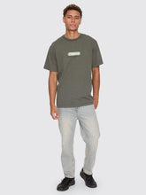 Load image into Gallery viewer, Thrills Built To Win Merch Tee - Beetle
