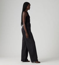 Load image into Gallery viewer, Levi's Cinch Baggy Jeans - Capturing Moments
