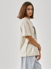 Load image into Gallery viewer, Thrills Portrait of Paradise Hemp Box Tee - Unbleached
