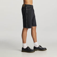 Load image into Gallery viewer, Wrangler Steezy Short - Ledger Worn Black
