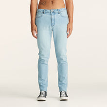 Load image into Gallery viewer, Wrangler Slater Slim Taper Jean - Blue Magic
