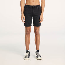 Load image into Gallery viewer, Wrangler Smith Short - Ashen Black
