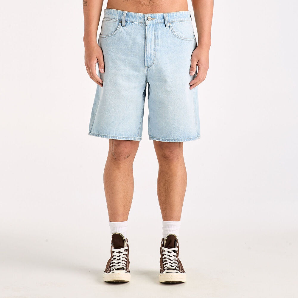 Wrangler Steezy Short - Wanderer