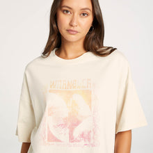 Load image into Gallery viewer, Wrangler Boxy Slouch Tee - Enochi Ecru
