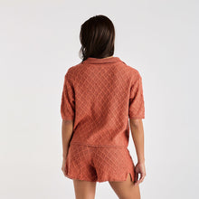 Load image into Gallery viewer, Wrangler Scallop Shrunken Knit Shirt - Earth
