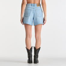 Load image into Gallery viewer, Wrangler Hi A-Line Short - Stardust Blue
