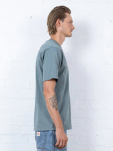 Load image into Gallery viewer, Hard Yakka Create Mechanic Oversize Fit Tee - Scrubs Green
