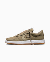 Load image into Gallery viewer, Converse Sport Casual Shoe Low Top - Taupe/Vintage Cargo/Gum
