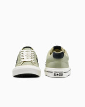 Load image into Gallery viewer, Converse Sport Casual Low Shoe - Light Field Surplus/Black/Vintage White
