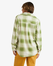 Load image into Gallery viewer, Billabong Forge Fleece Shacket  - Green Eyes
