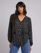 Load image into Gallery viewer, All About Eve Lily Floral Shirt
