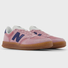 Load image into Gallery viewer, New Balance Unisex CT500 - Pink Taffy/ Blue Oyster
