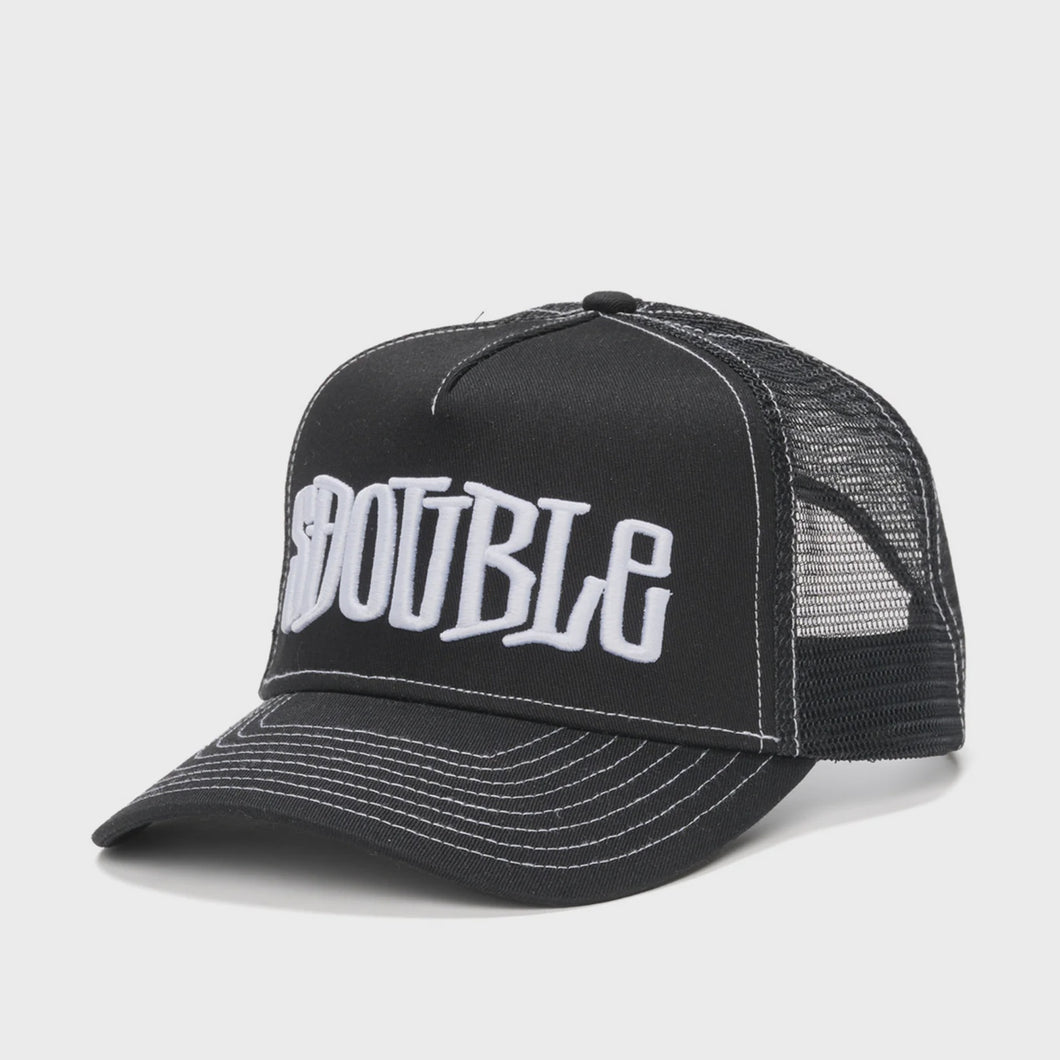 S Double Mid-Block Curved Peak Trucker - Black