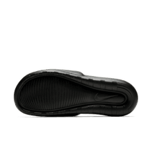 Load image into Gallery viewer, Nike Men&#39;s Victori One Slide - Black/Black
